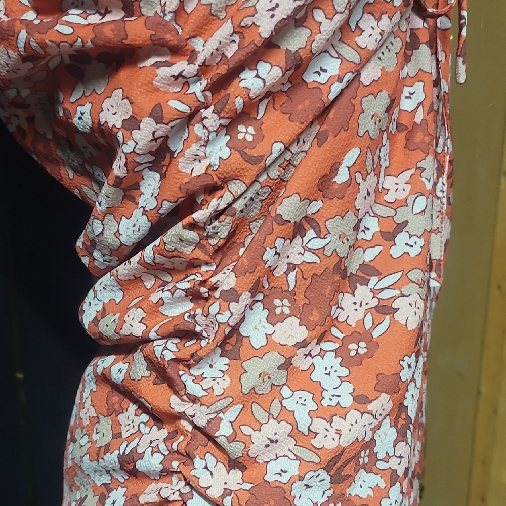 Chic Red and White Ruched Spaghetti Strap Mini Dress - Picture 3 of 6